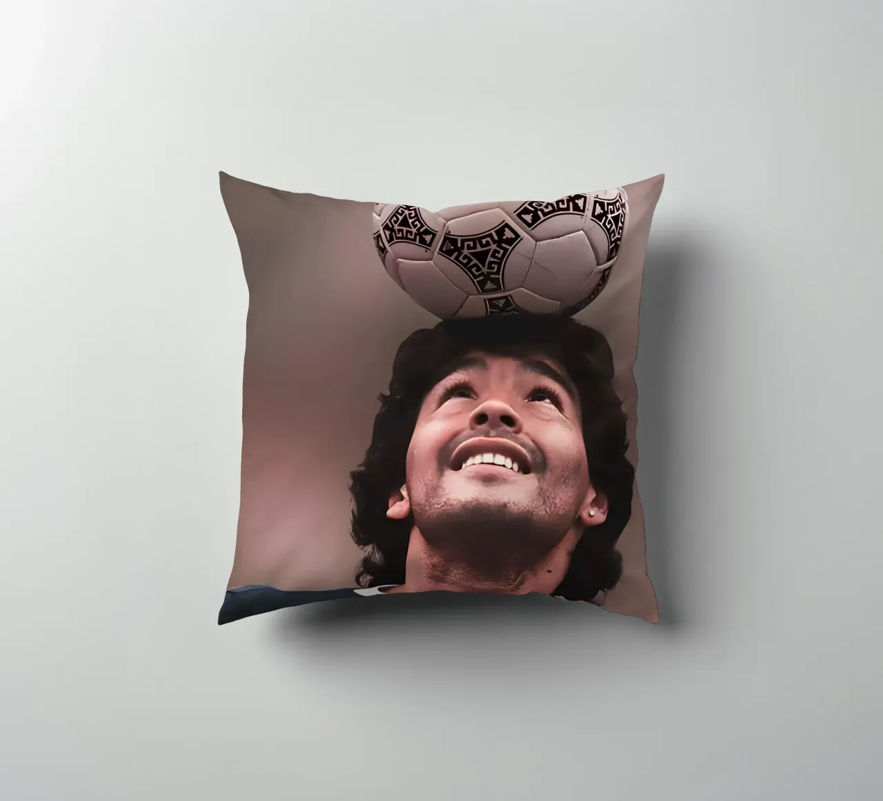 Maradona cuscino da Low poly art