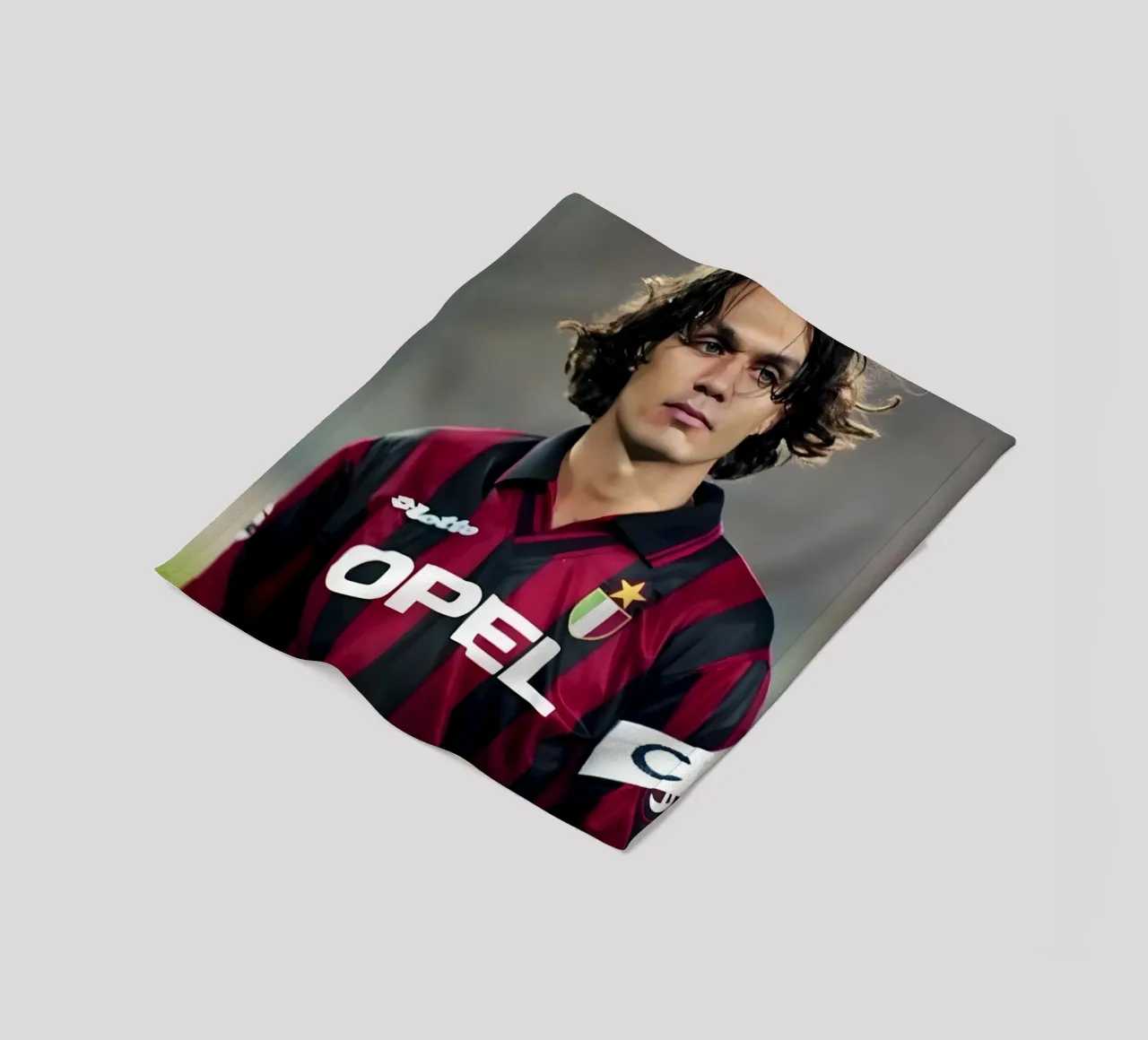 Paolo Maldini coperta in pile da Low poly art