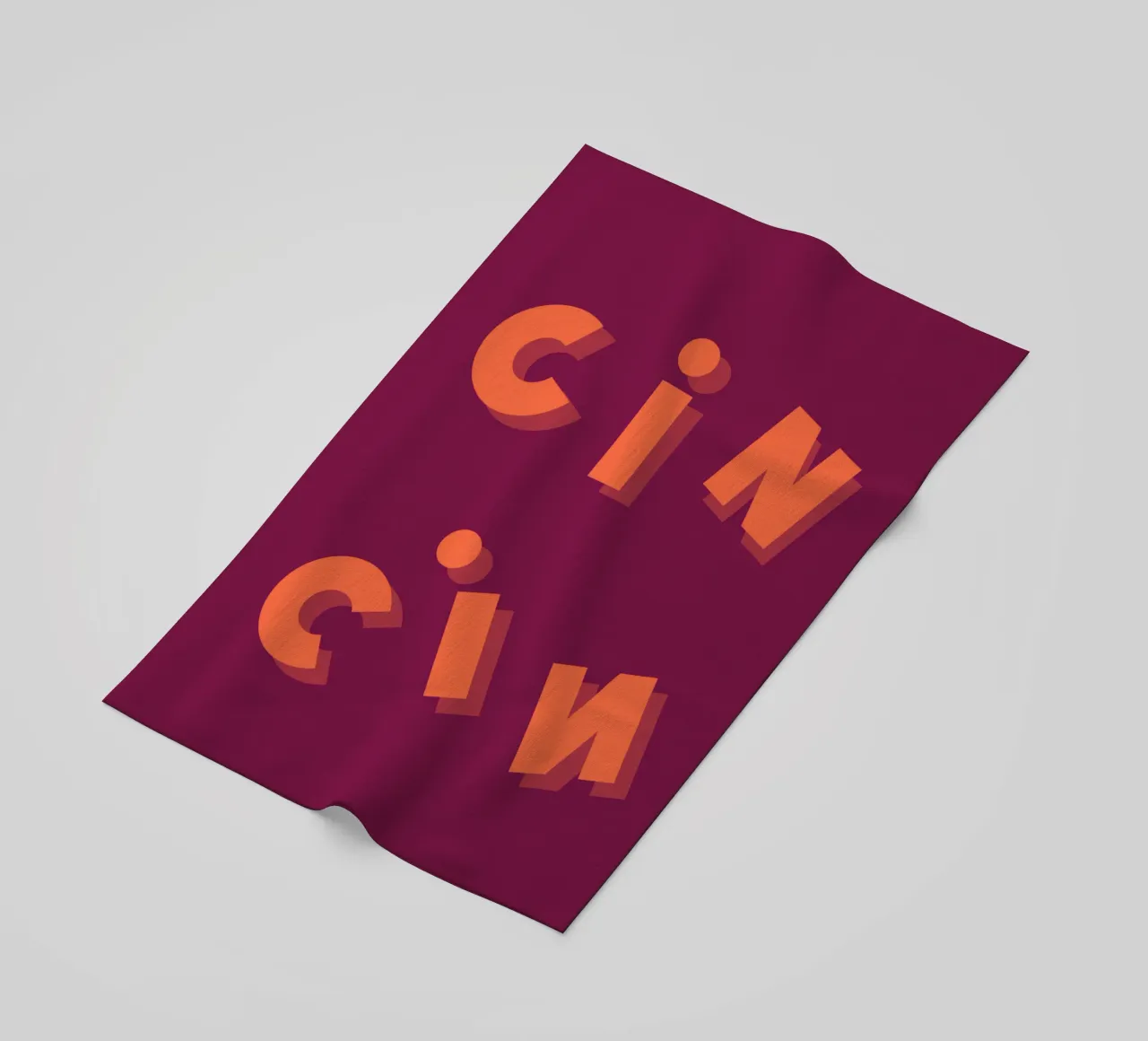 Cin Cin telo mare da studio bassotto