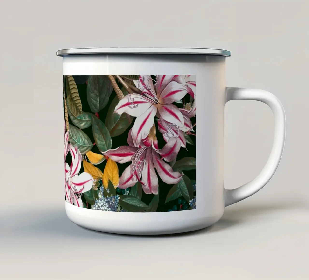 Midnight Garden XXIII tazza in smalto da burcukorkmazyurek