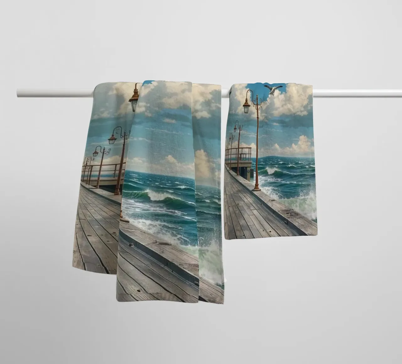 lighthouse seagulls asciugamano da bagno da Histrol