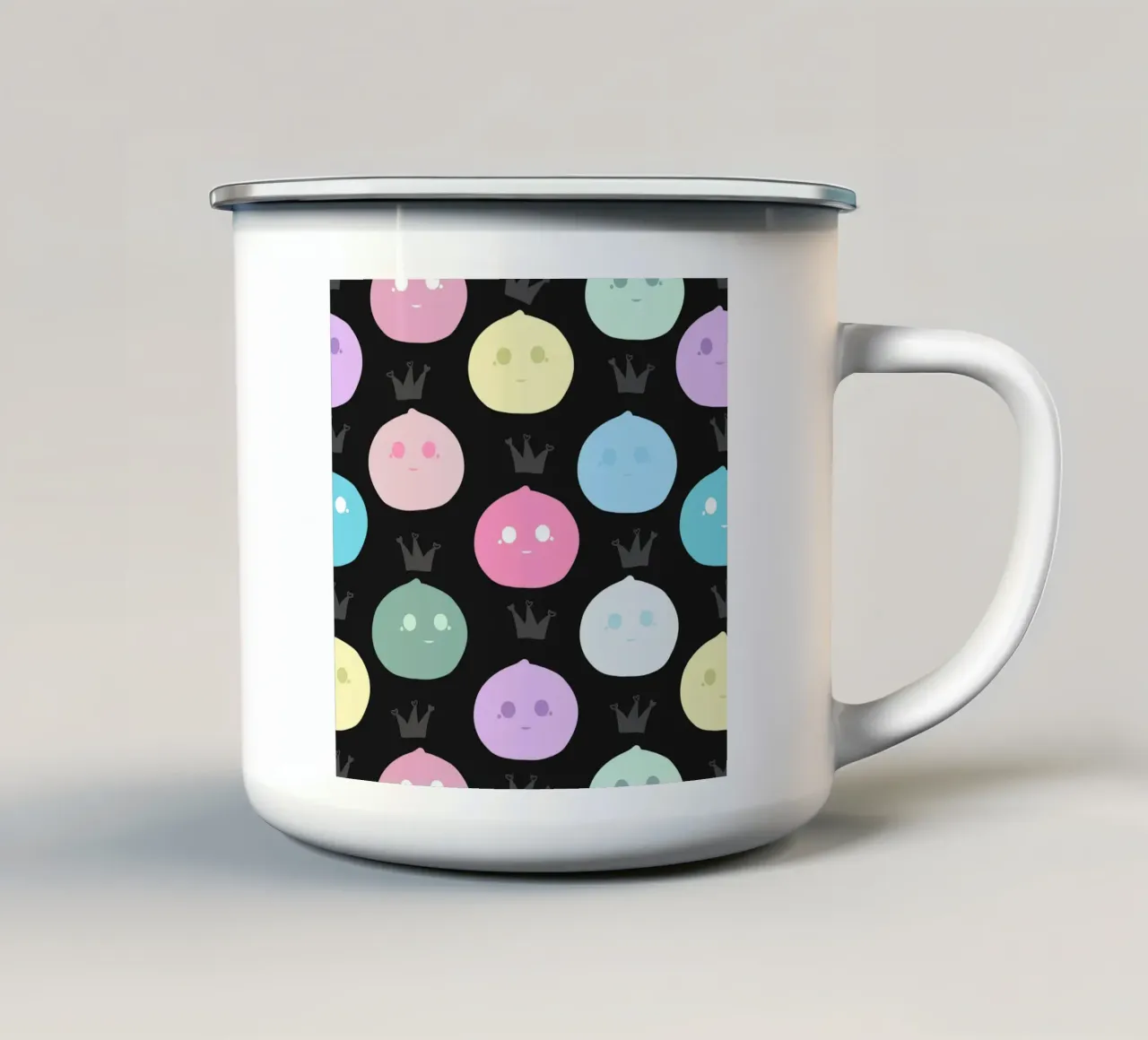 Mochi Queen pattern sfondo nero tazza in smalto da gulsengunel