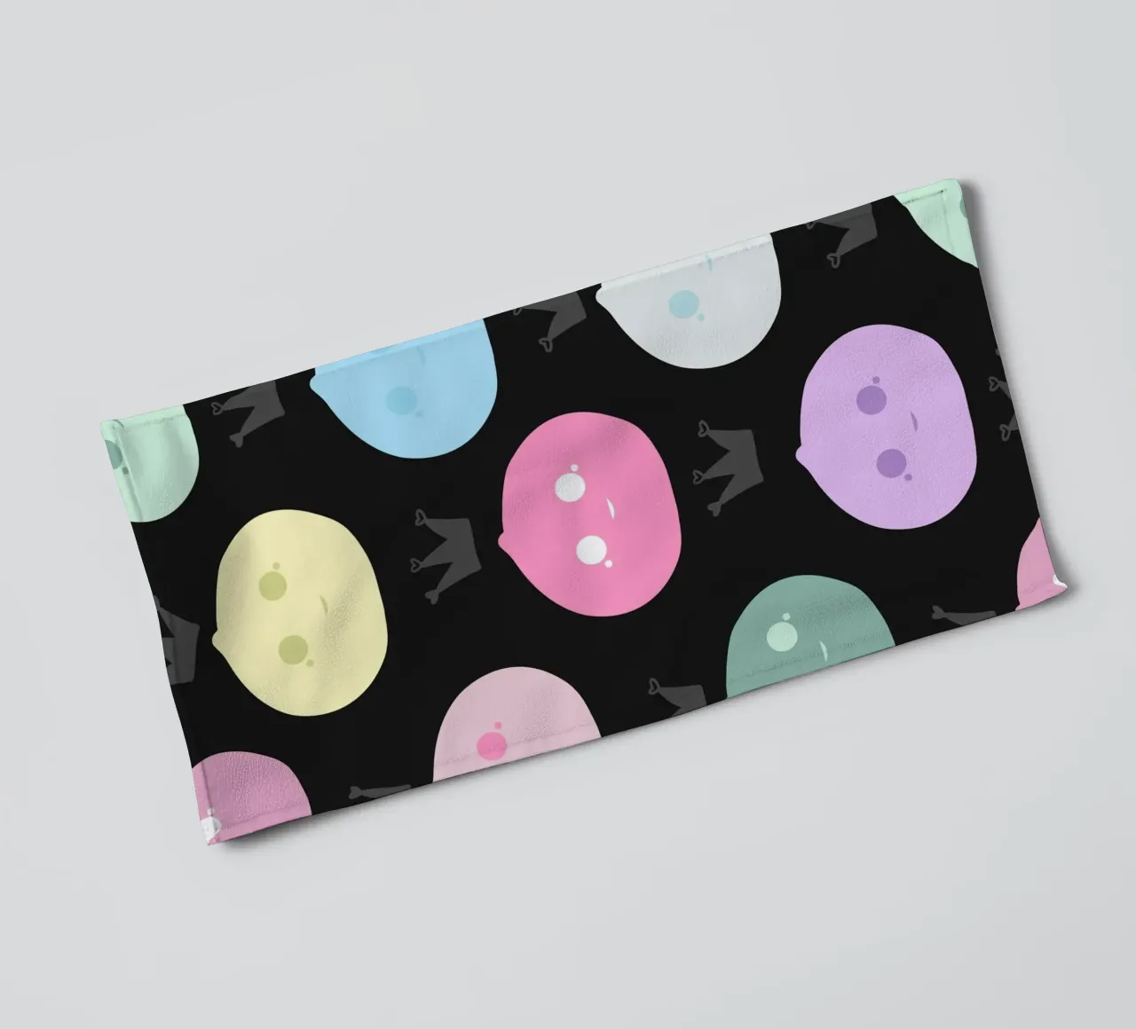 Mochi Queen pattern black background towel by gulsengunel