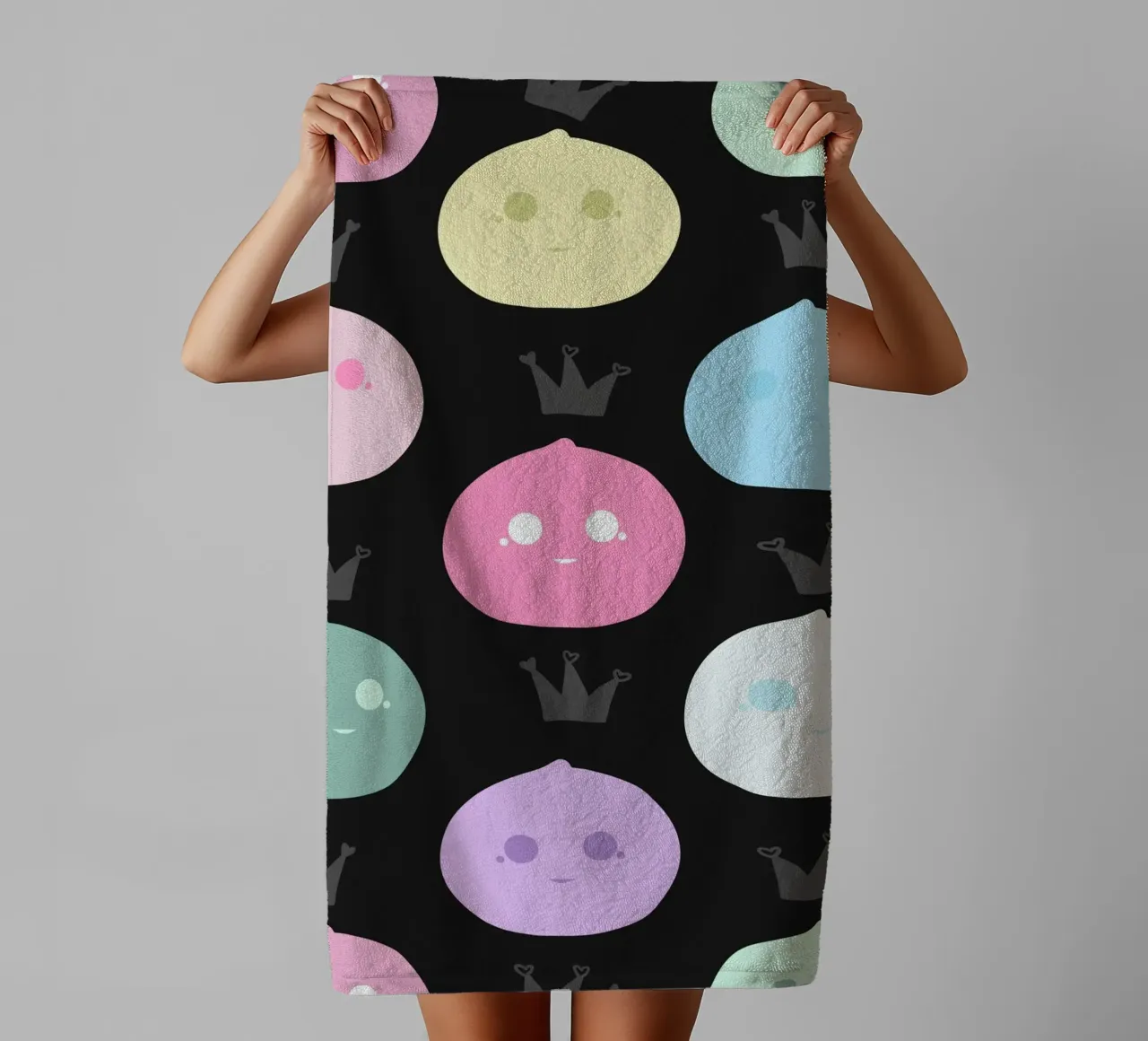 Mochi Queen pattern black background towel by gulsengunel