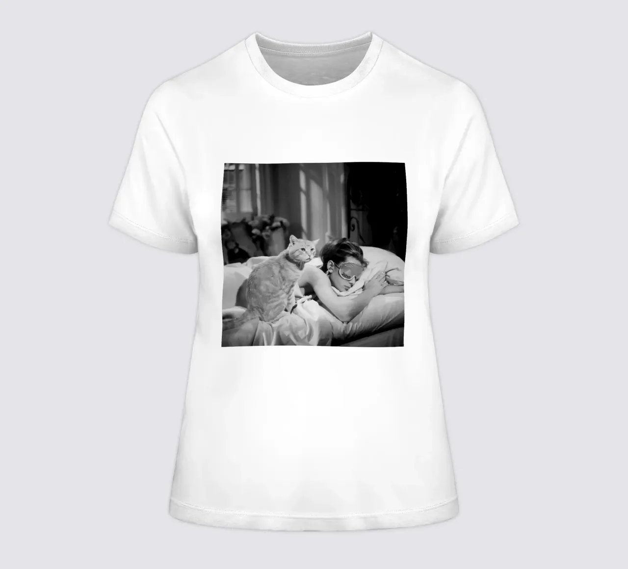 Audrey dorme con un animale t-shirt da donna da glover studio