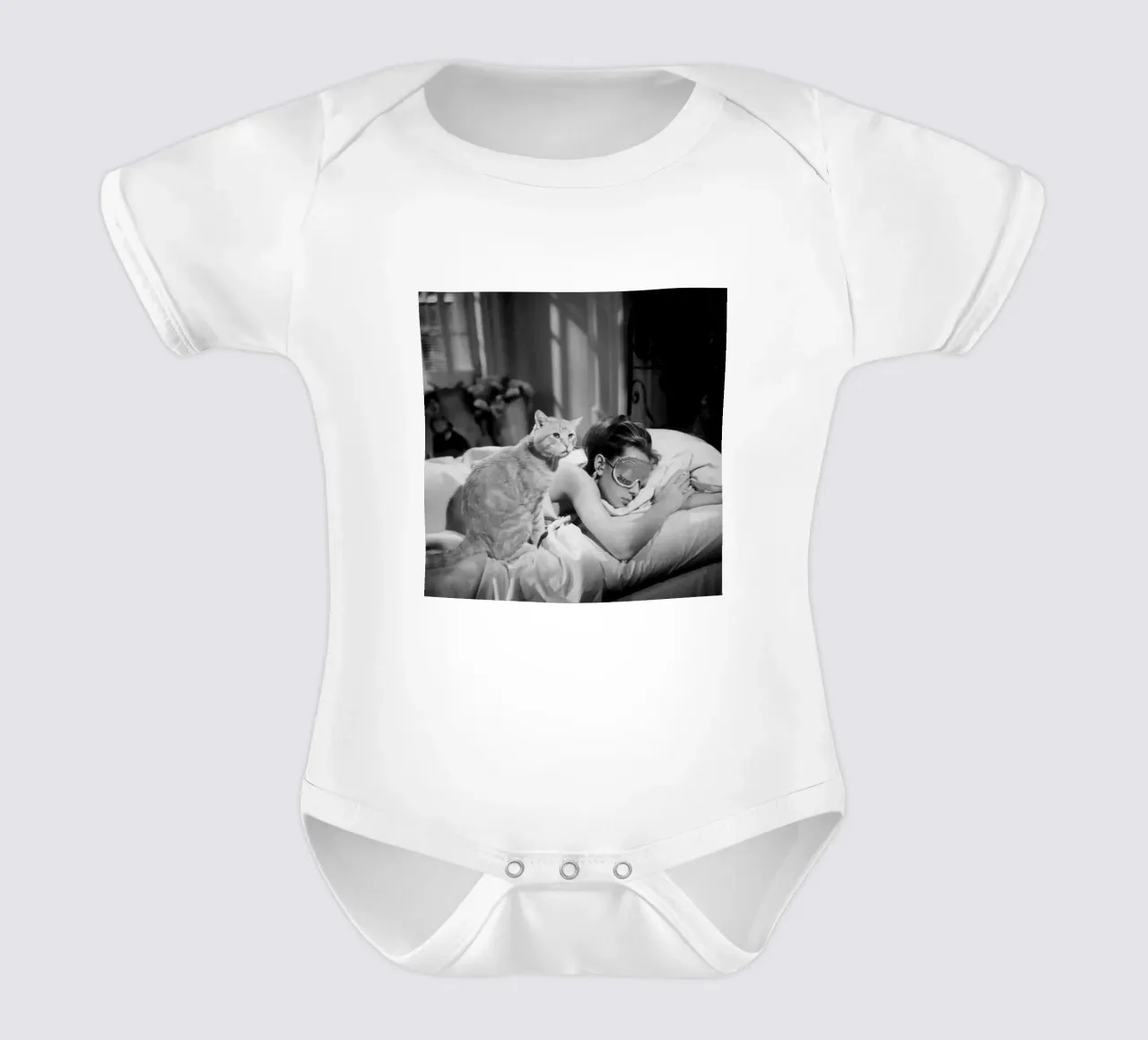 Audrey dorme con un animale body neonato maniche corte da glover studio