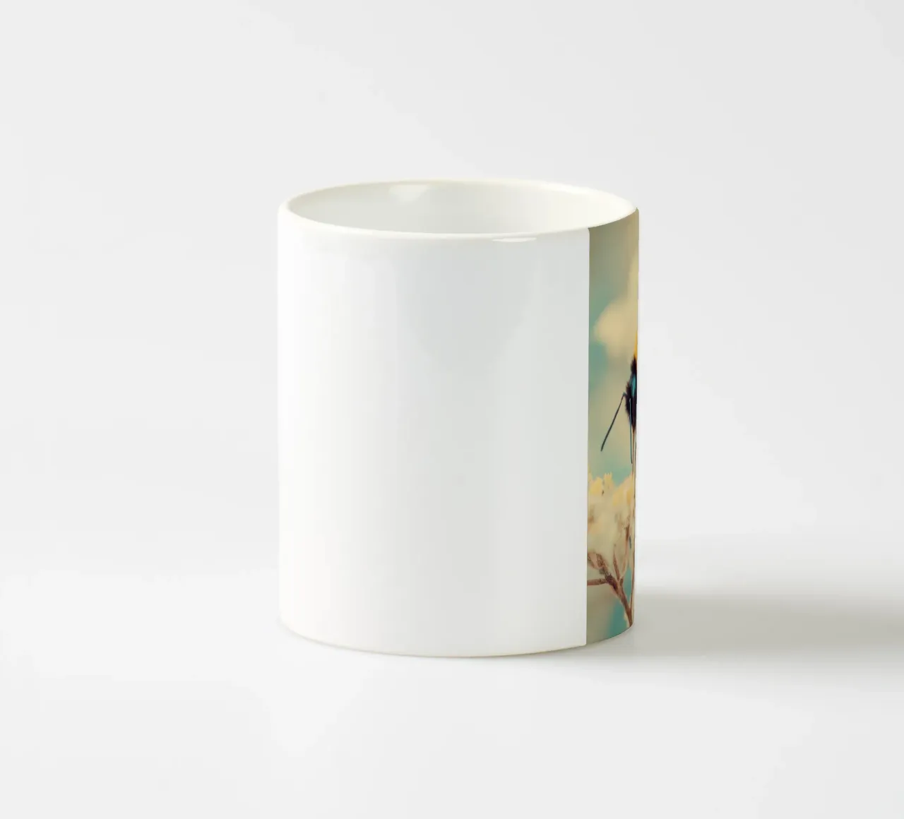 Bumblebee ceramic mug by Pictura