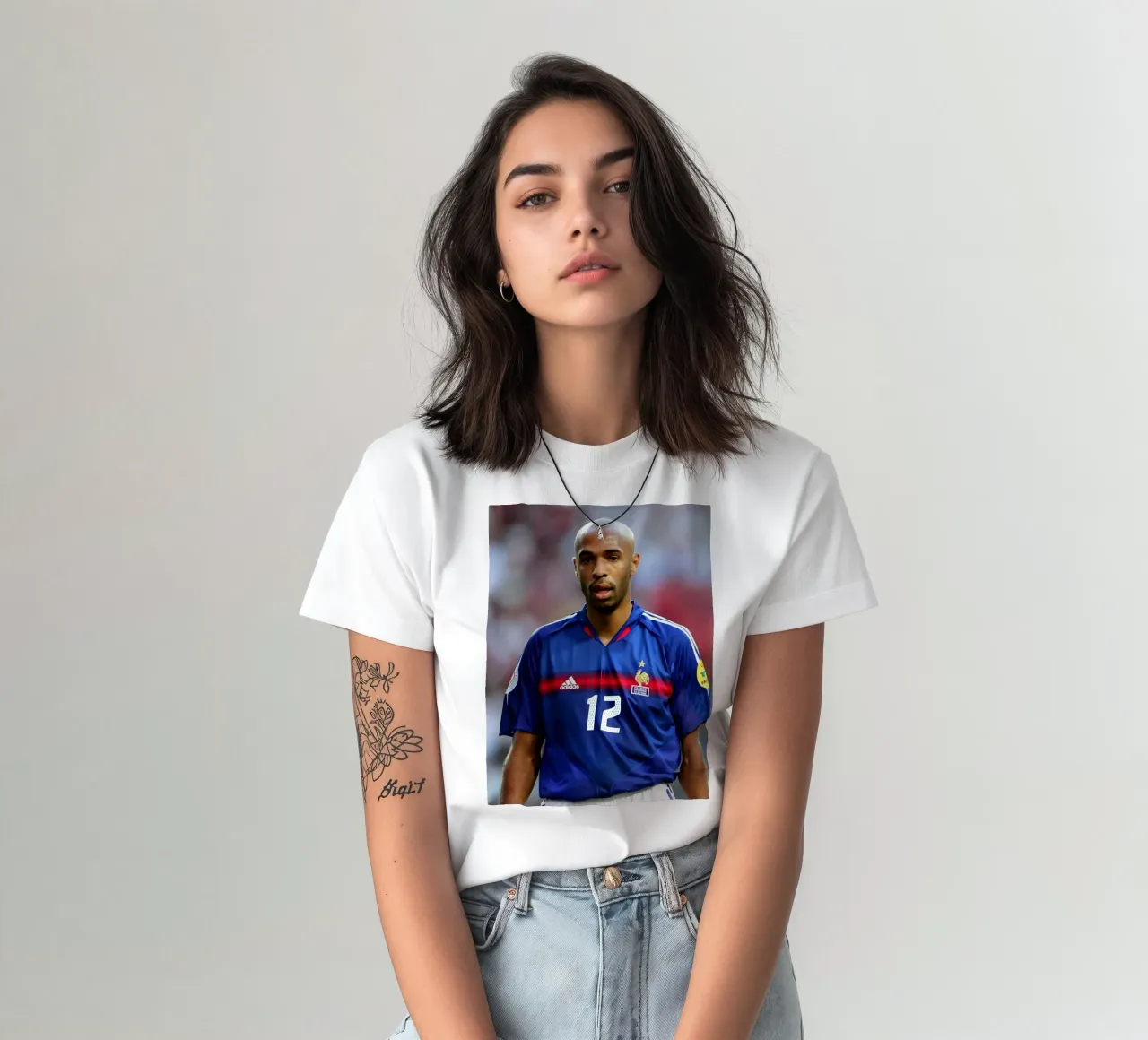 Thierry Henry t-shirt by Low poly art