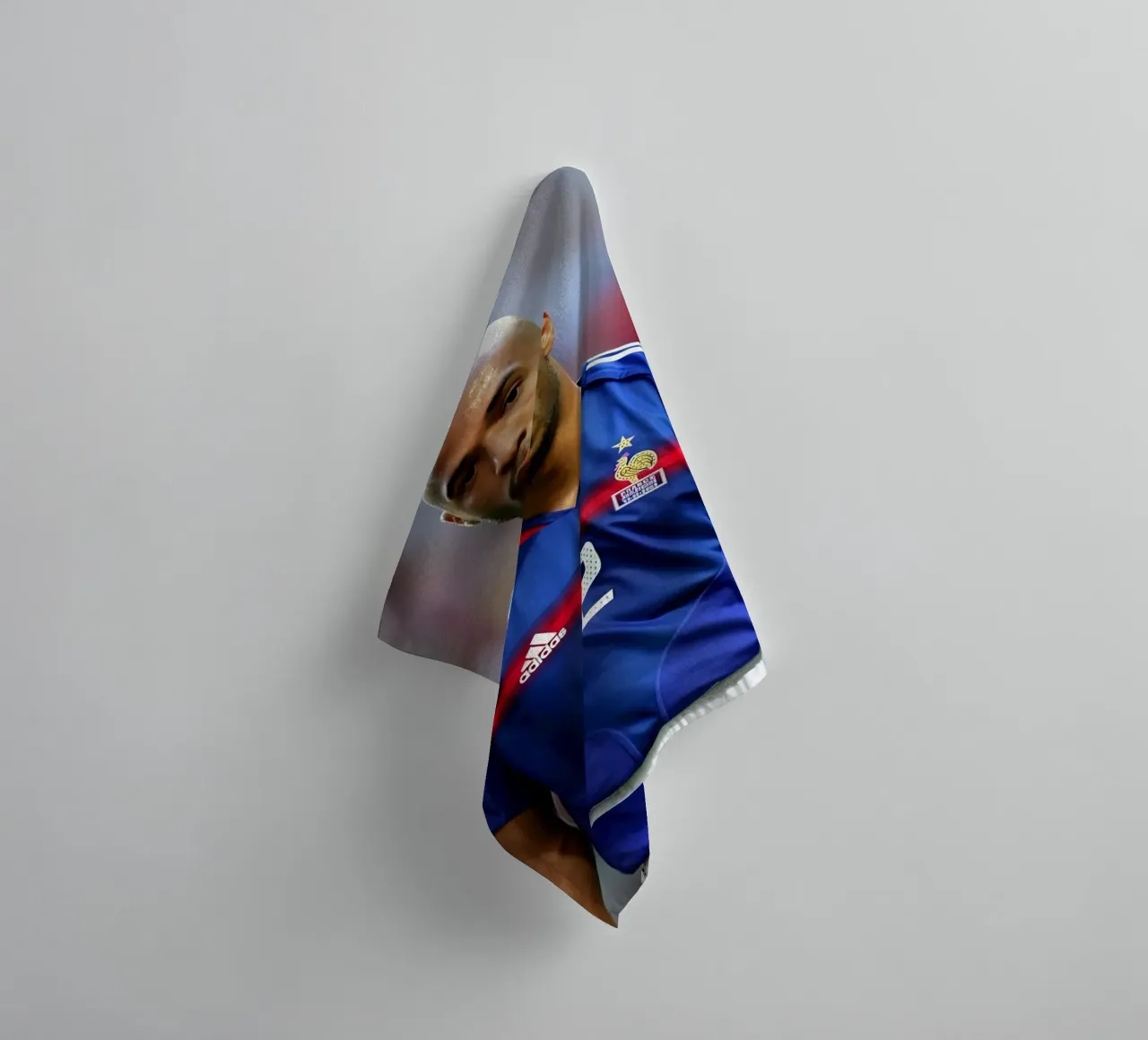 Thierry Henry asciugamano da bagno da Low poly art