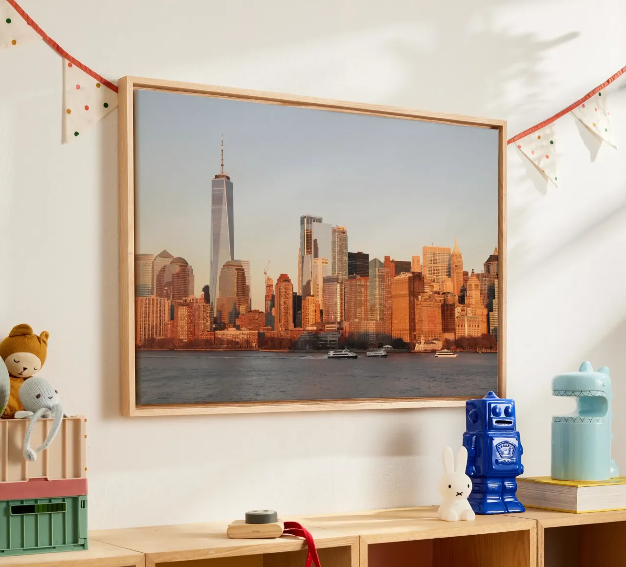 L'ora d'oro a New York tela con Cornice a cassetta da Wanderlust Vibes