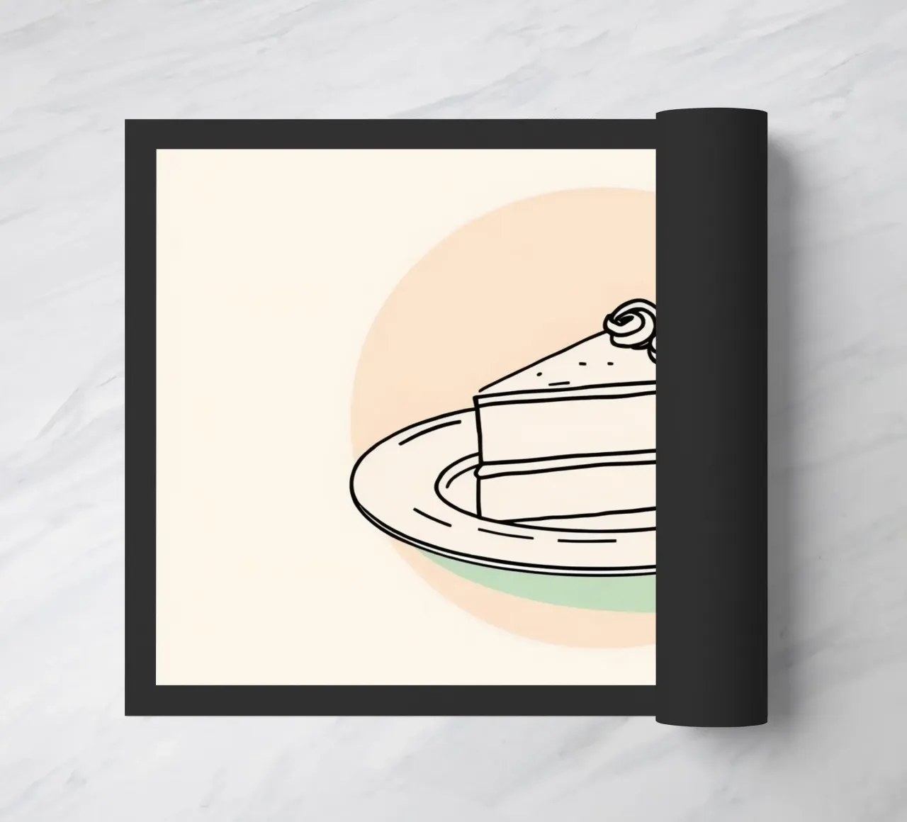 Deliziosa fetta di torta su un piatto con crema decorativa zerbino da DesignDoodle