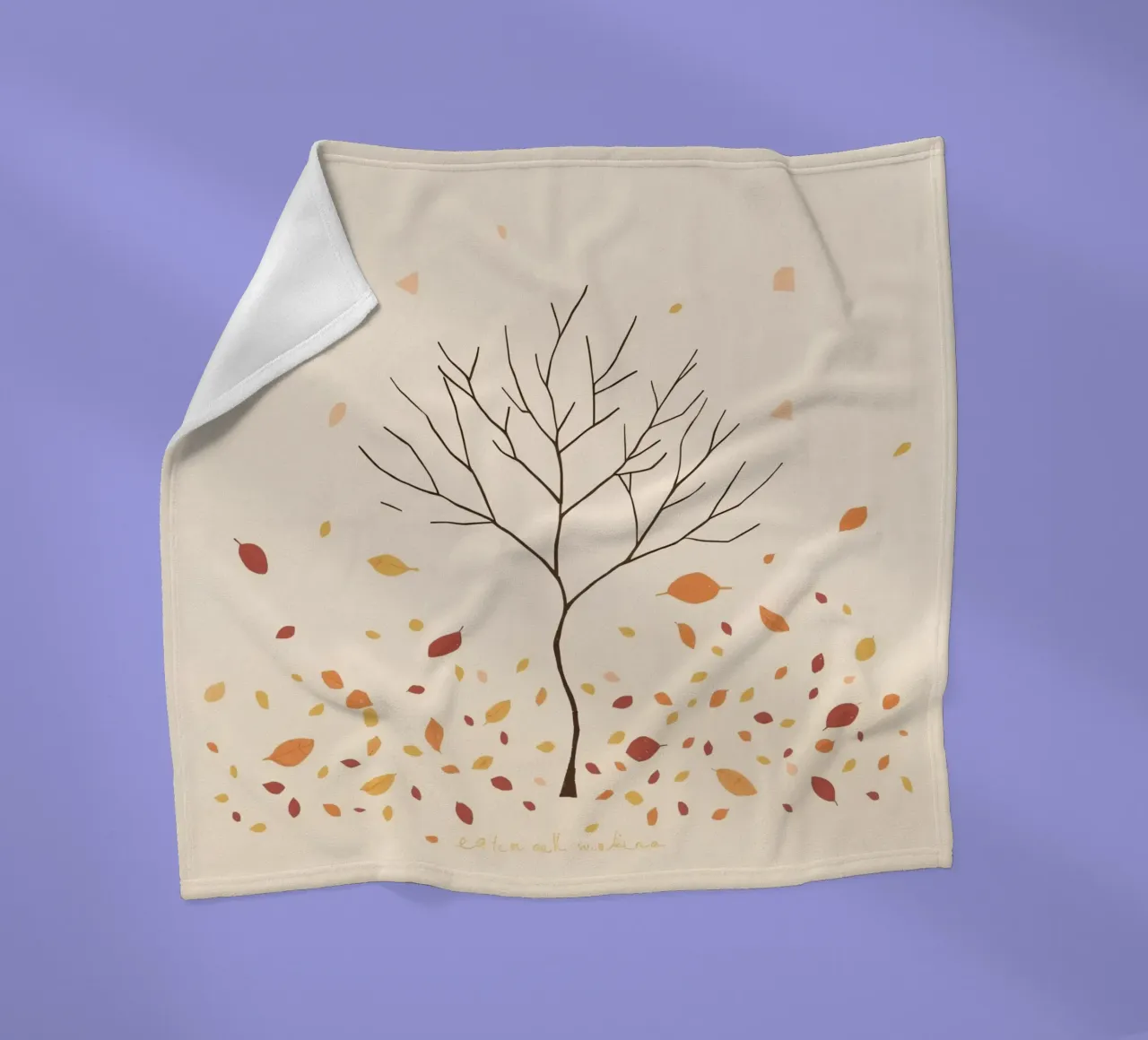 Albero spoglio circondato da foglie cadenti nella stagione autunnale coperta in pile da DesignDoodle