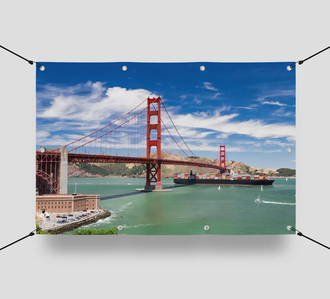 Golden Gate e nave container, San Francisco, USA telo in pvc da Wanderlust Vibes