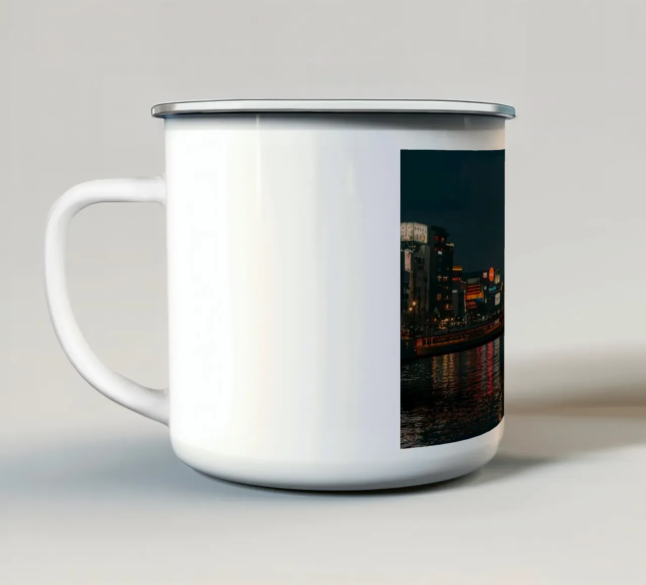 Skyline di Fukuoka di notte, Giappone tazza in smalto da Marcel Bisig
