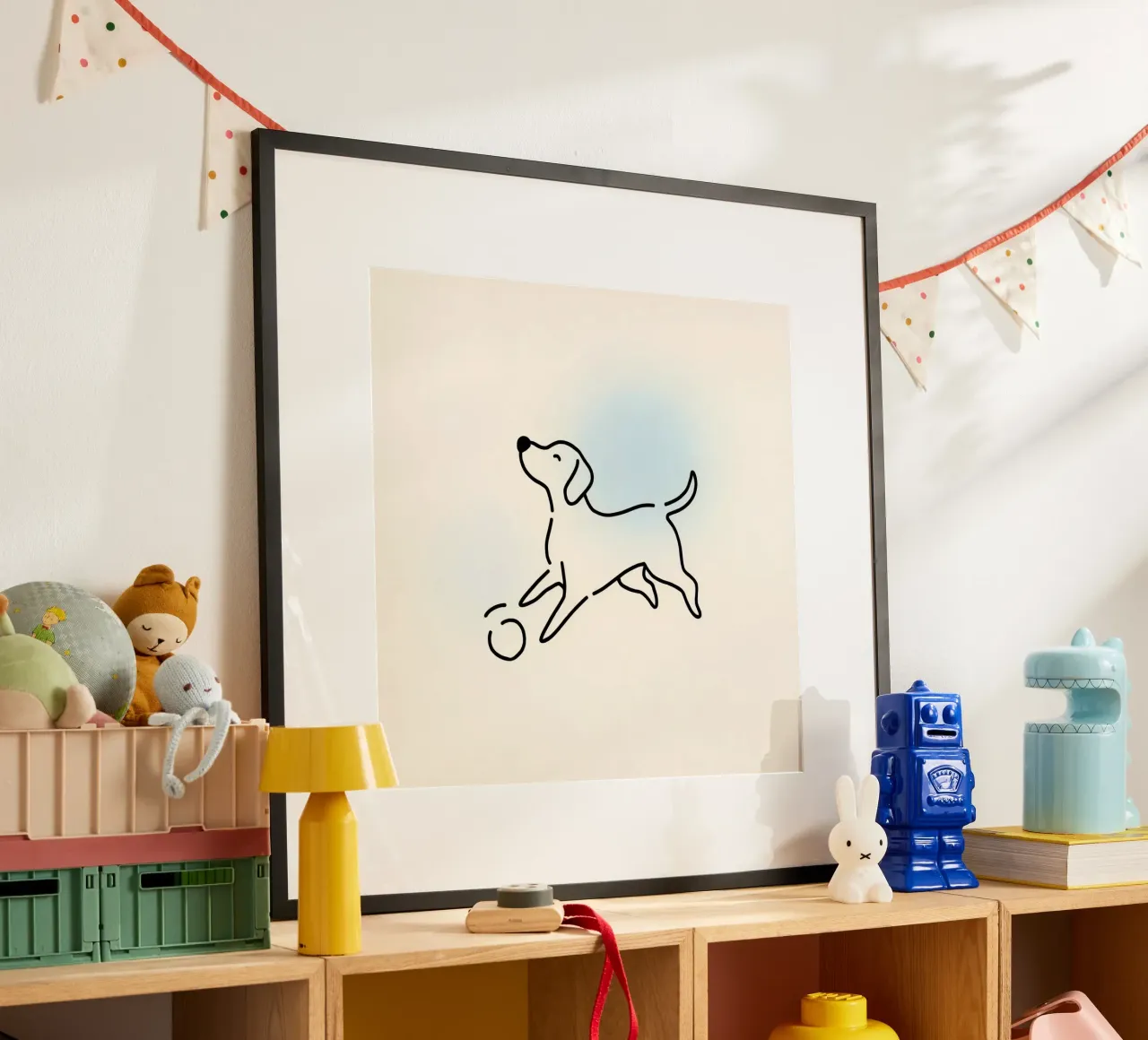 Chien jouant avec une balle dans un style minimaliste hahnemühle de DesignDoodle