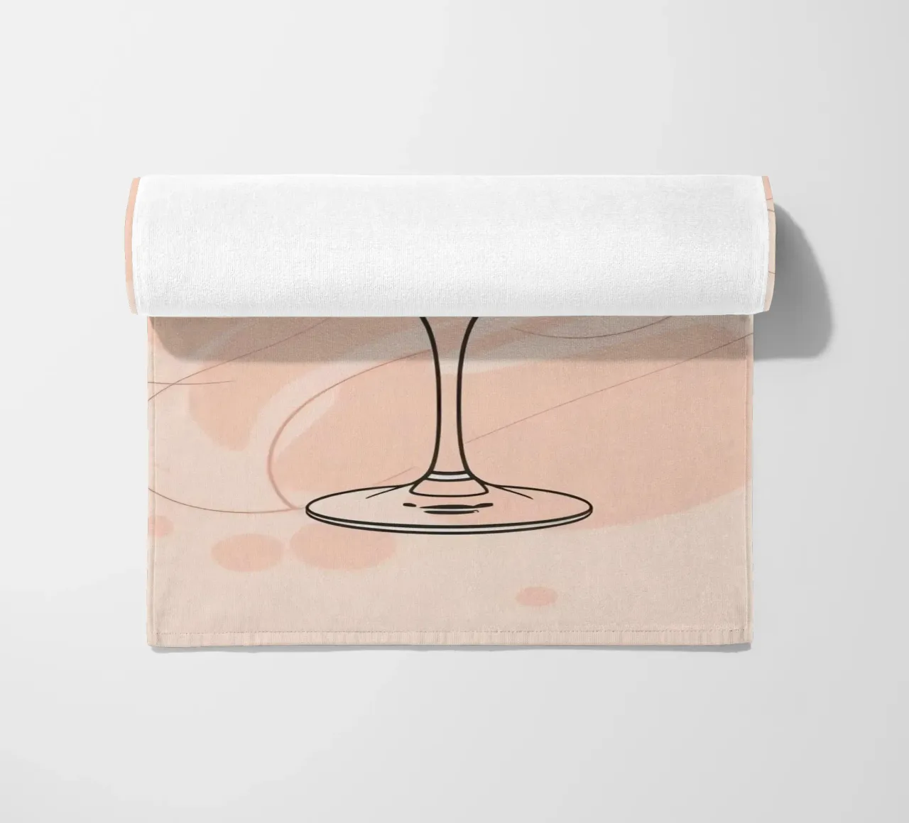 Elegante bicchiere di vino rosso su uno sfondo semplice telo mare da DesignDoodle