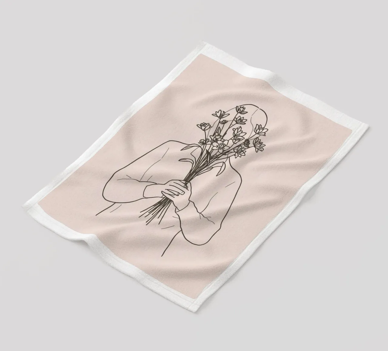 donna che tiene in mano un mazzo di fiori nascondendo il proprio volto coperta in pile da DesignDoodle