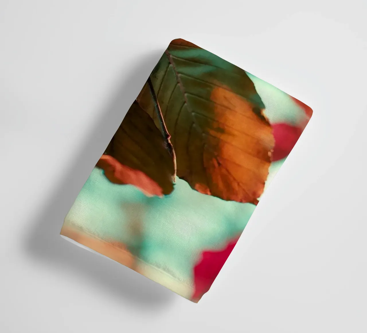 foglie d'autunno fogliame asciugamano da bagno da Earthly Visions