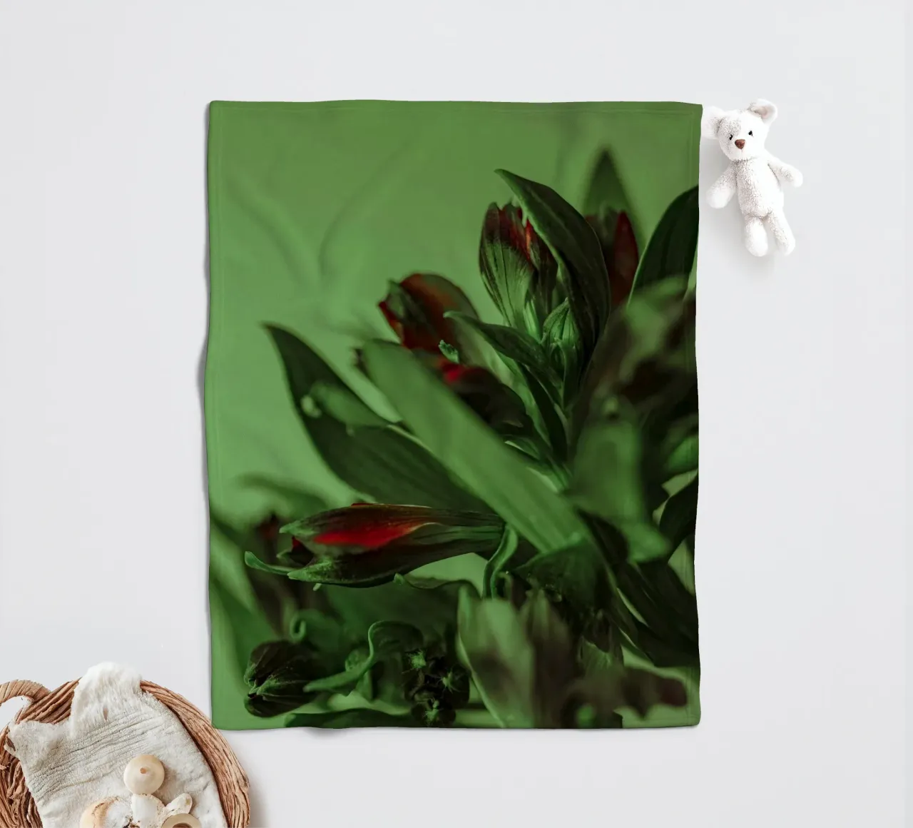 fiori foglie coperta in pile da Earthly Visions