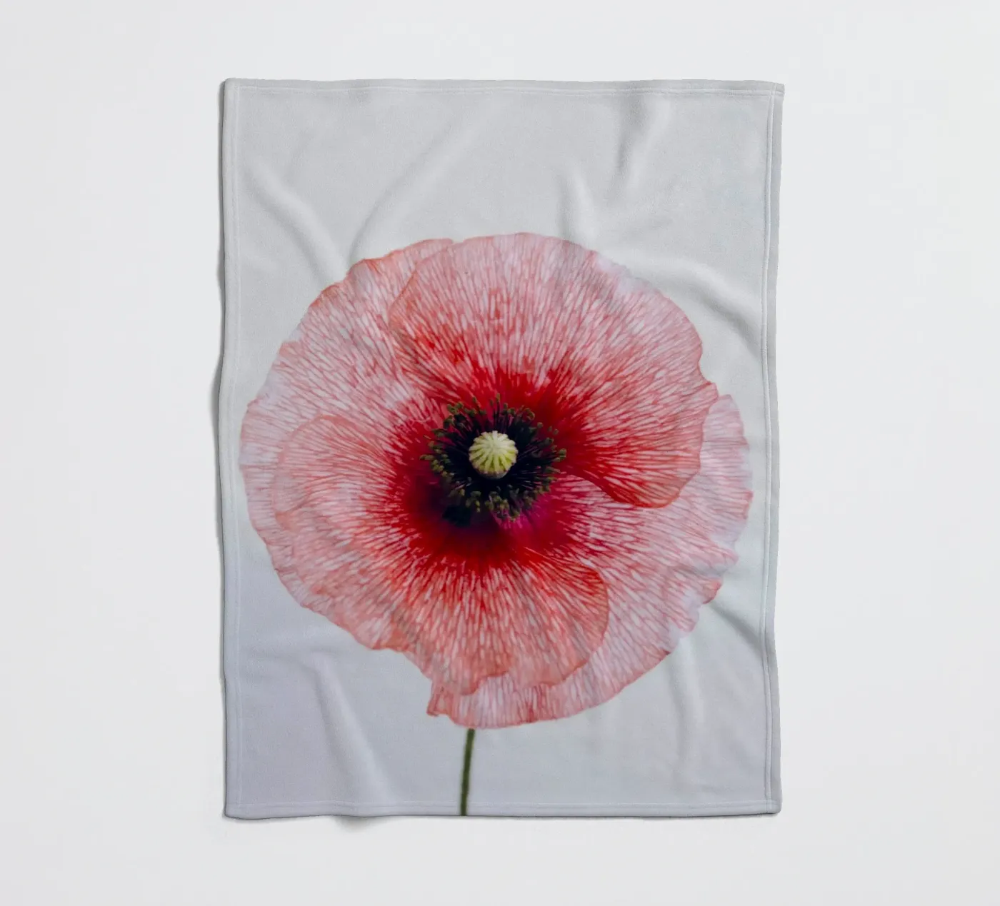 flower poppy Fleecedecke von Earthly Visions