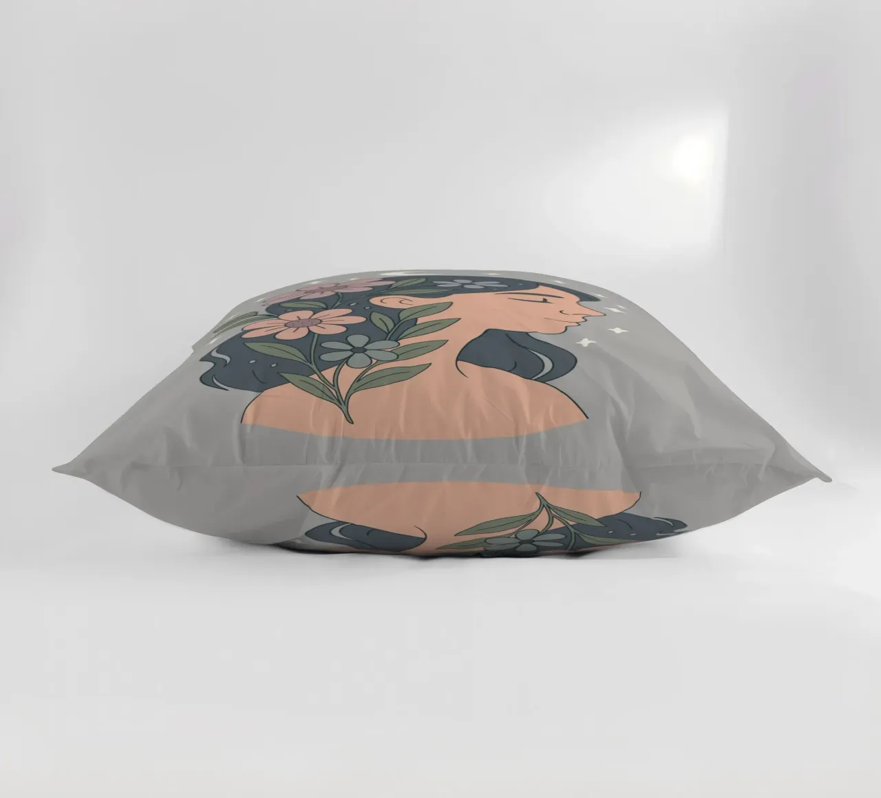 Eleganza floreale - Donna con corona di fiori cuscino da Kiroiharu