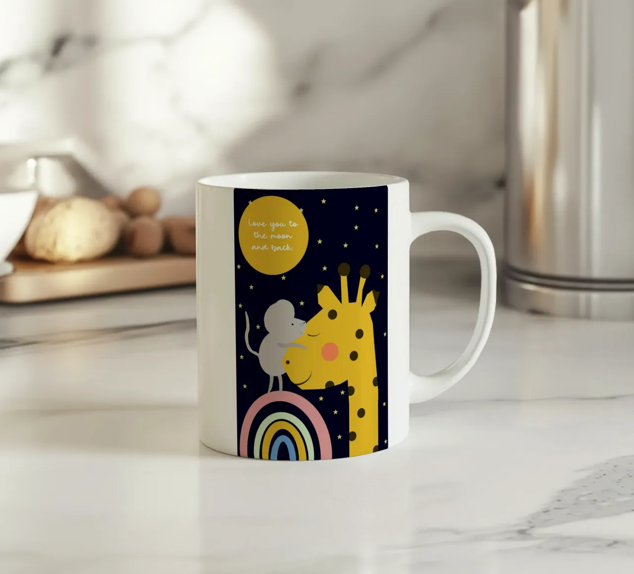 Love you to the moon and back - Giraffe und Maus ceramic mug by maramirage