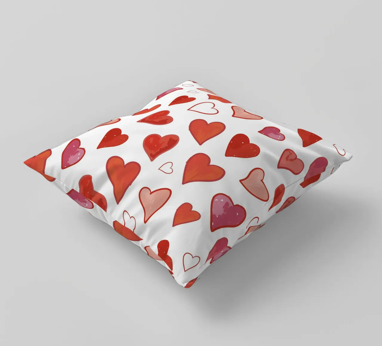 Hearts pattern decorative cushion by gulsengunel