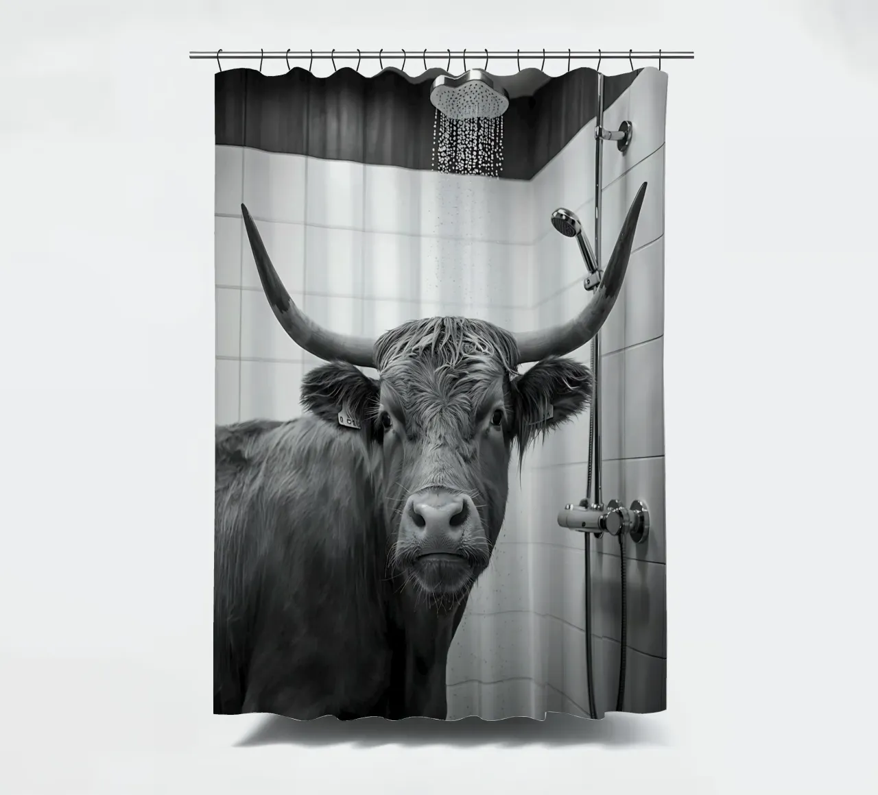 Mucca scozzese in bagno tenda da doccia da Plain Thoughts