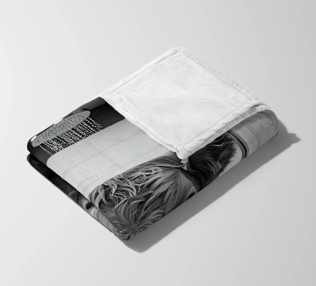 Mucca scozzese in bagno coperta in pile da Plain Thoughts