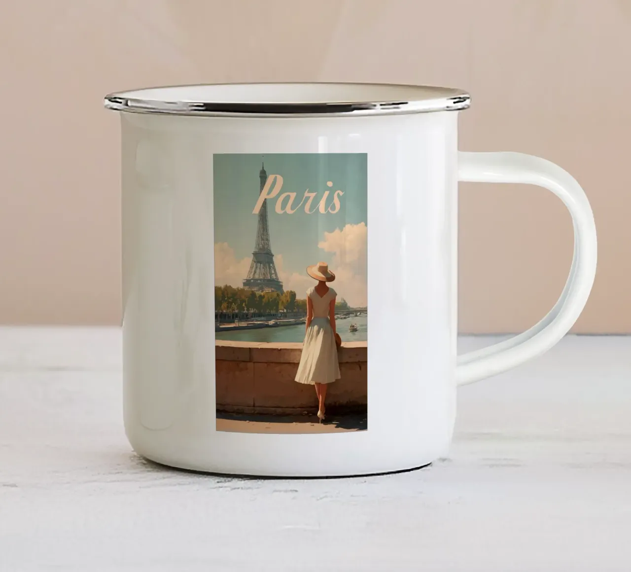 Poster di viaggio vintage di Parigi tazza in smalto da Vintage Travel Art