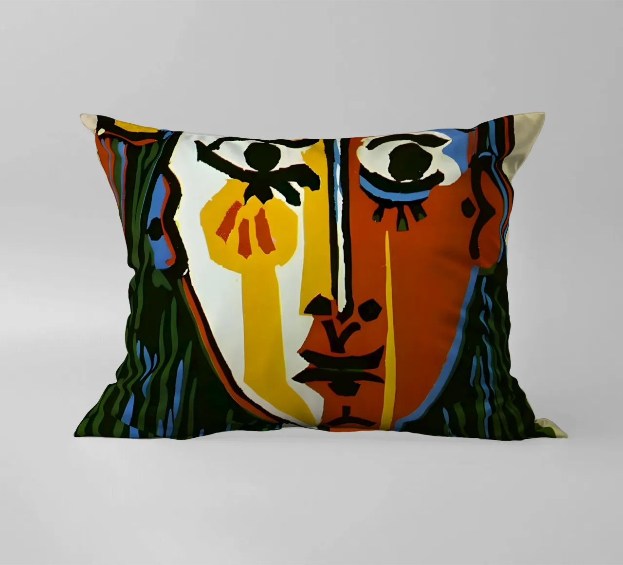 Testa di donna ispirata a Picasso - Vivace ritratto cubista cuscino da homdeco