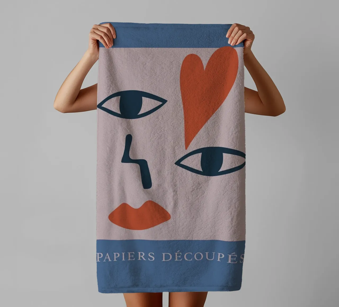 Scherenschnittpapier Abstract Face Heart Print Handtuch von homdeco