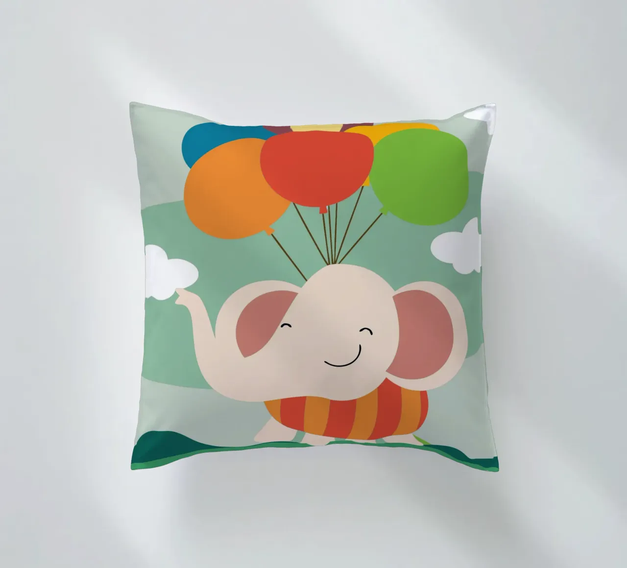 L'elefante vola con i palloncini cuscino da CUTE ANIMALS