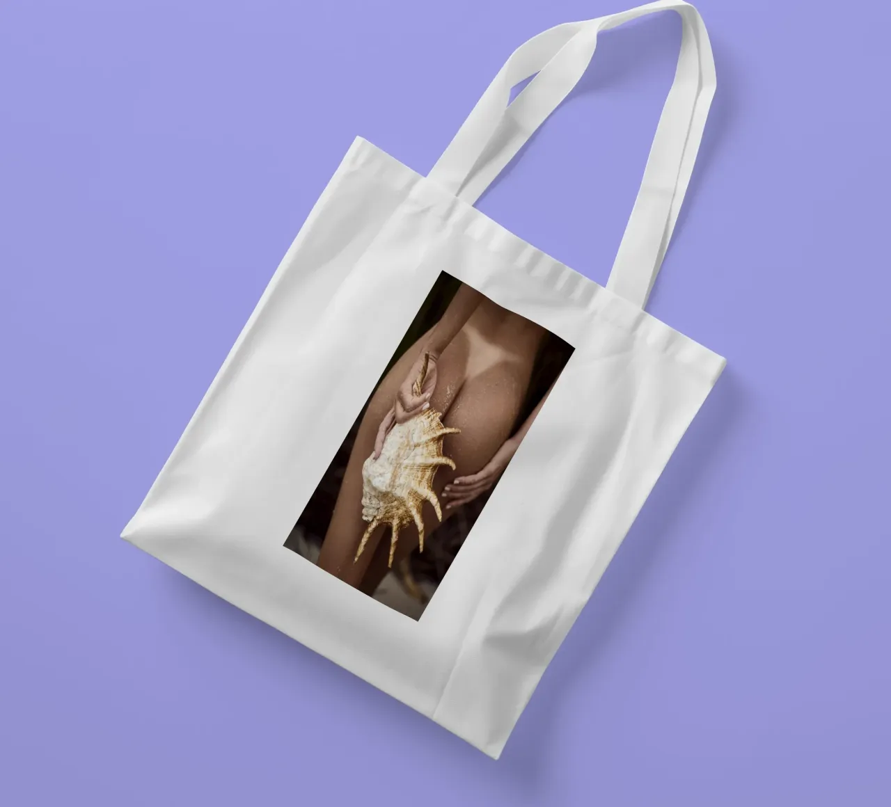 Seashell tote bag by Marie Bärsch