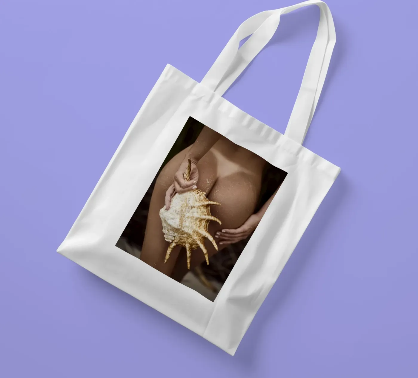 Seashell tote bag by Marie Bärsch