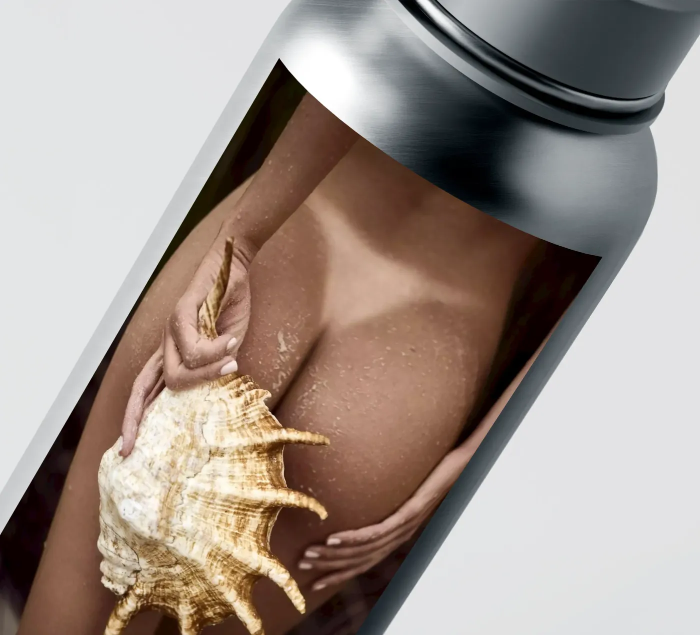 Seashell sticker by Marie Bärsch