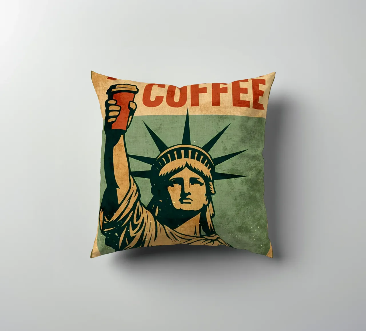Poster per il caffè con la Statua della Libertà cuscino da Drew Studio