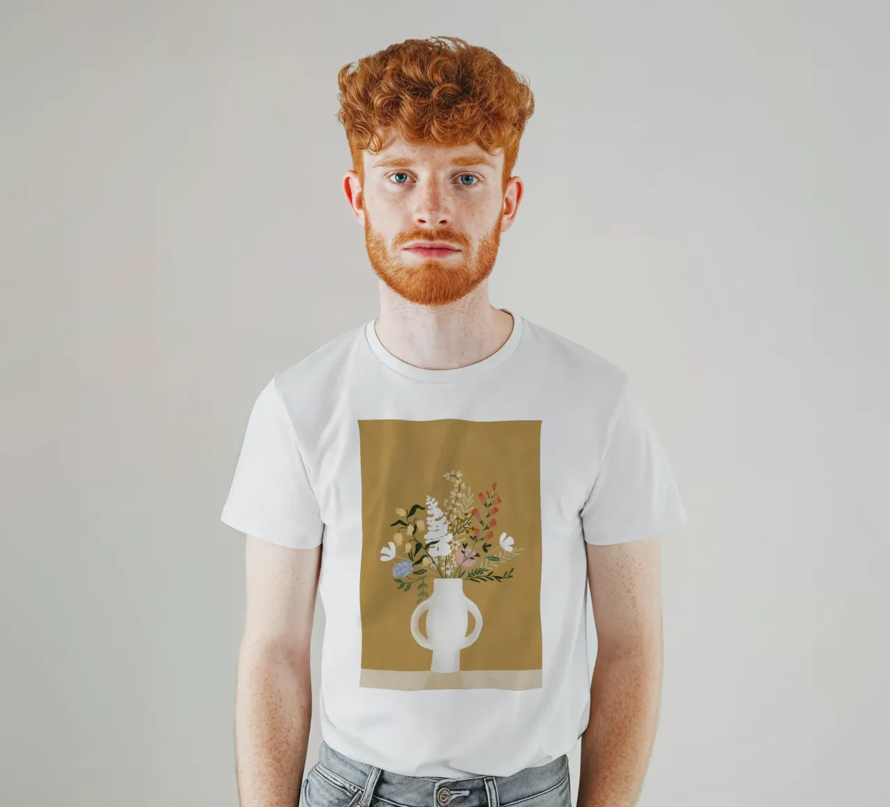 Flowers in Vase t-shirt da Goed Blauw