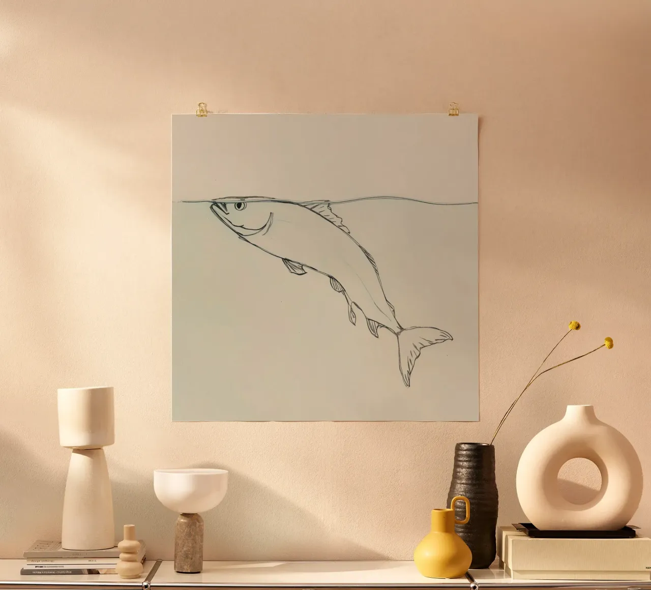 Poissons nageant juste sous la surface de l'eau dans l'art naturel poster de DesignDoodle