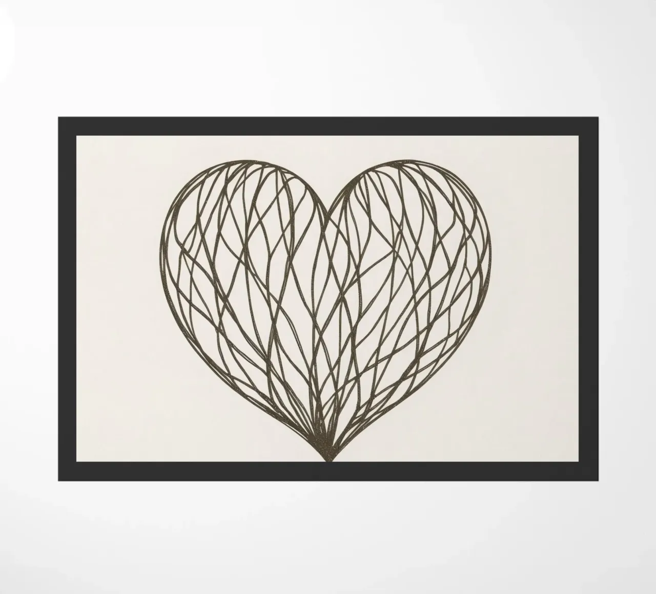 Ilustración detallada de un corazón con líneas entrelazadas felpudo de DesignDoodle