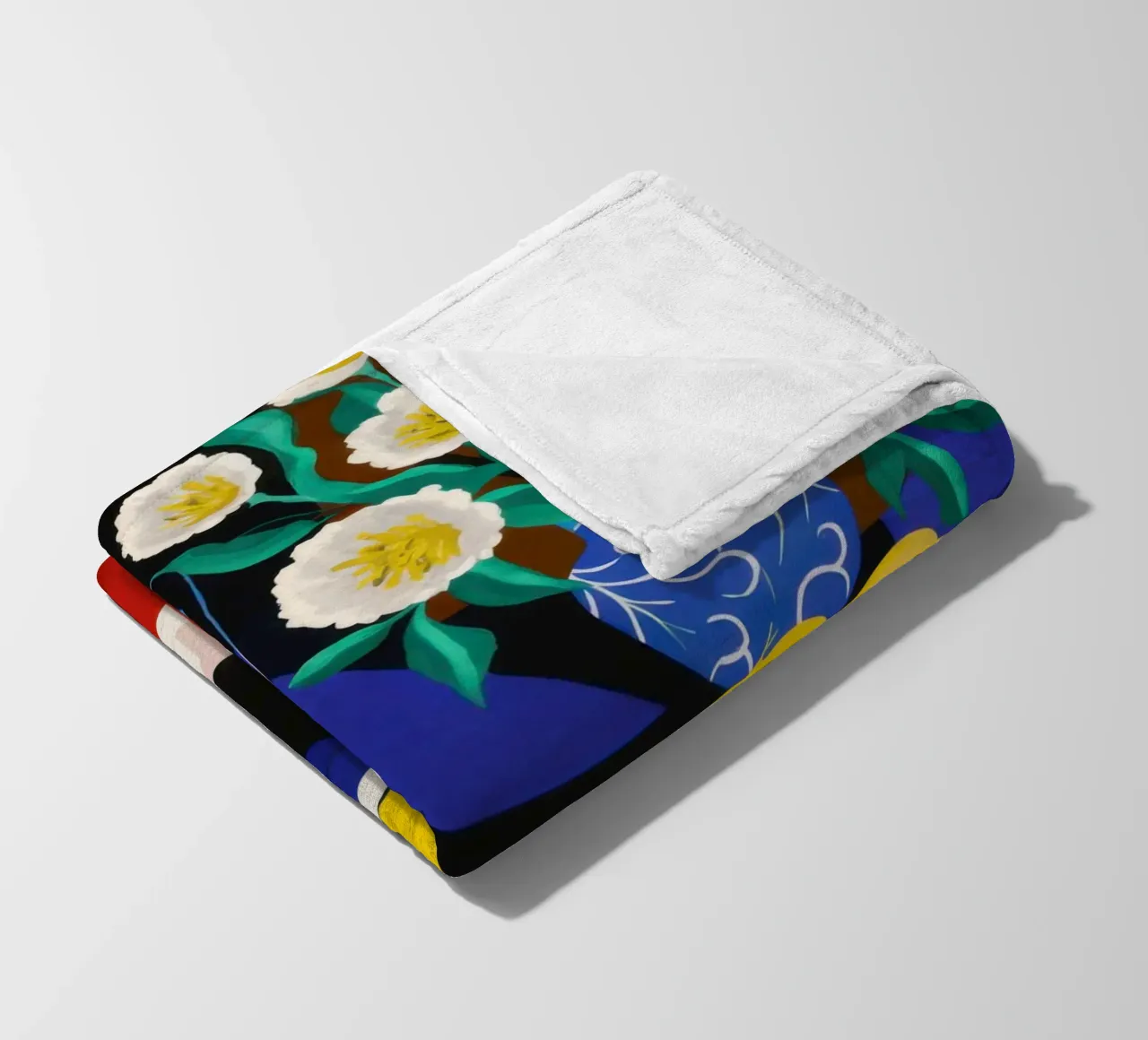 Camera rossa, vaso blu coperta in pile da Flock Reverie