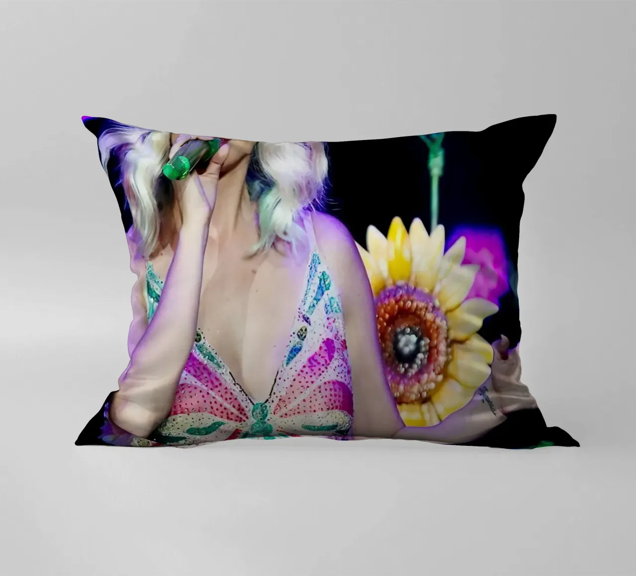 Katy Perry cuscino da Musadad Shop