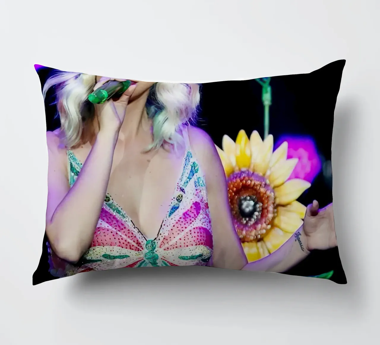 Katy Perry cuscino da Musadad Shop