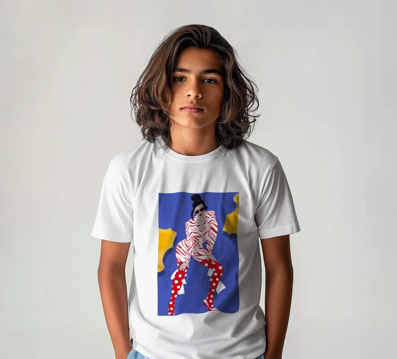 Modello dinamico Energia t-shirt bambini da Veil Maya