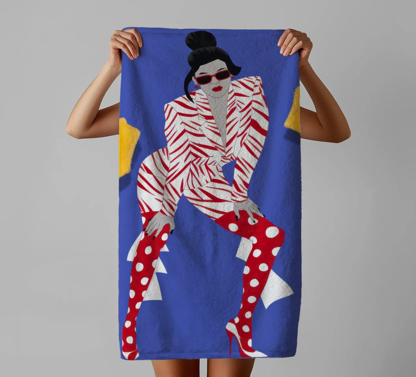 Dynamic Pattern Energy towel by Veil Maya