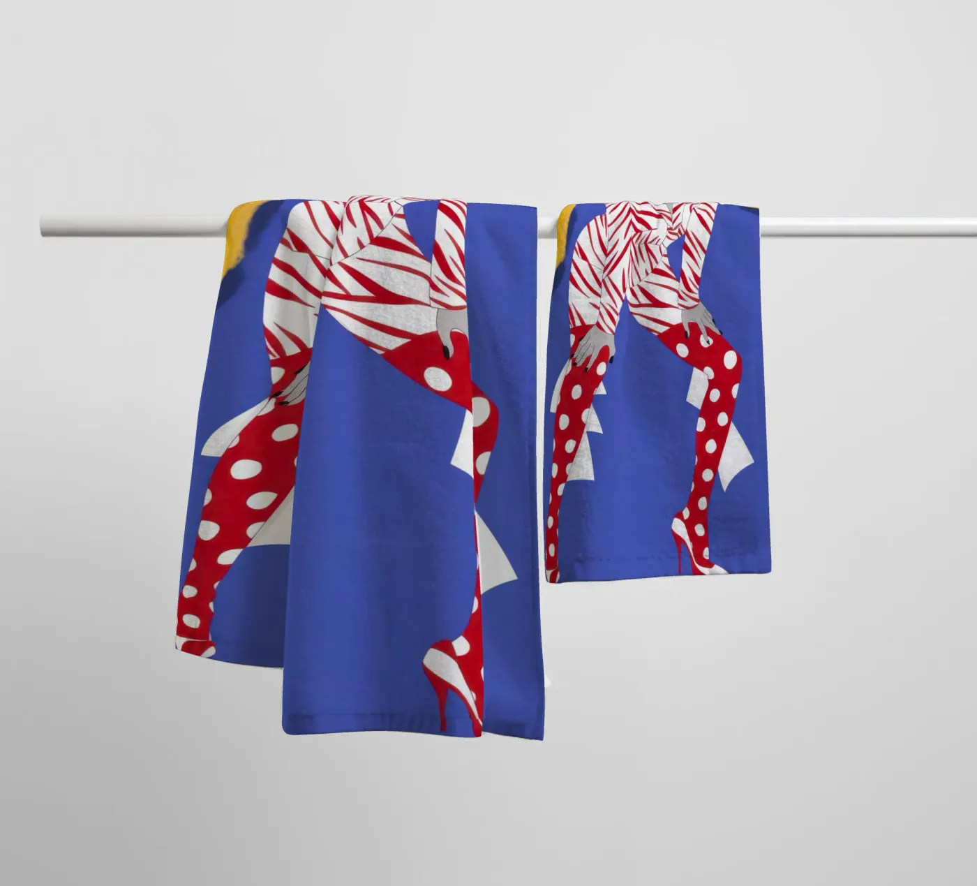 Dynamic Pattern Energy towel by Veil Maya