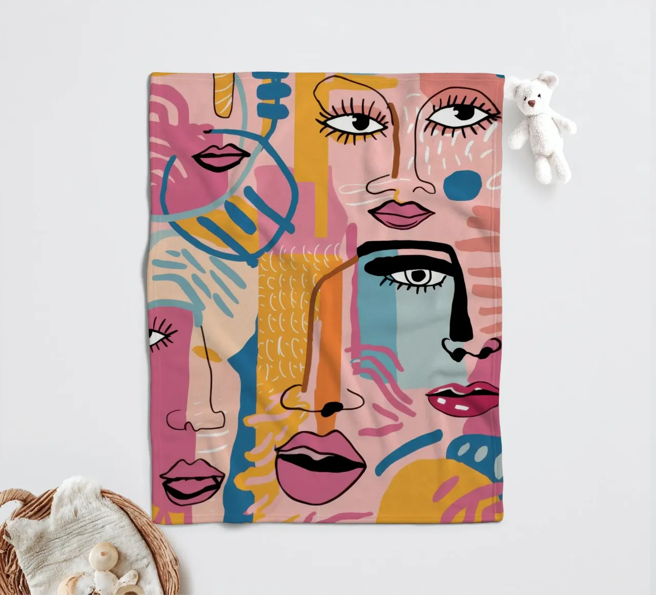 Gefragmenteerd gezicht Symfonie fleecedeken van Bring Haven