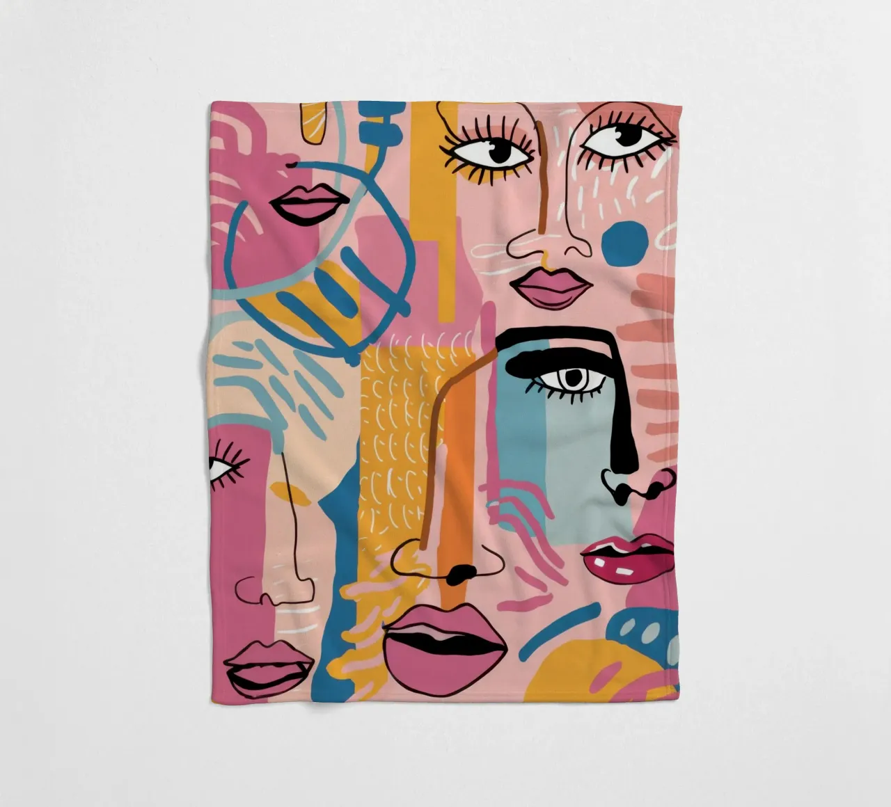 Gefragmenteerd gezicht Symfonie fleecedeken van Bring Haven