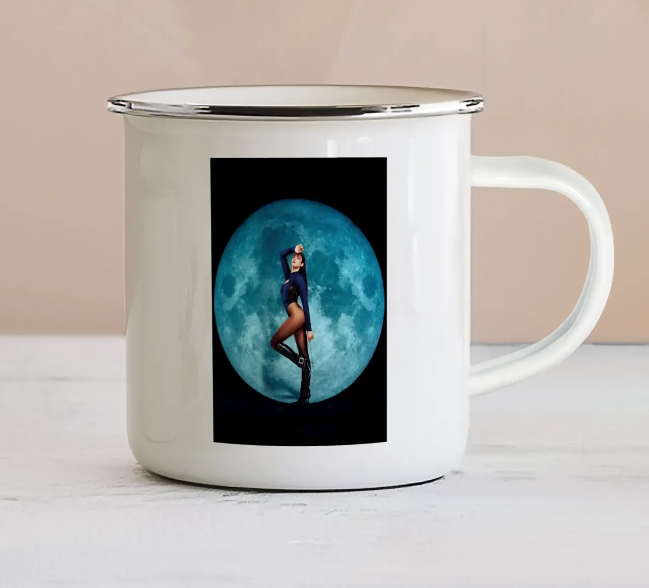 Dua Lipa tazza in smalto da Musadad Shop