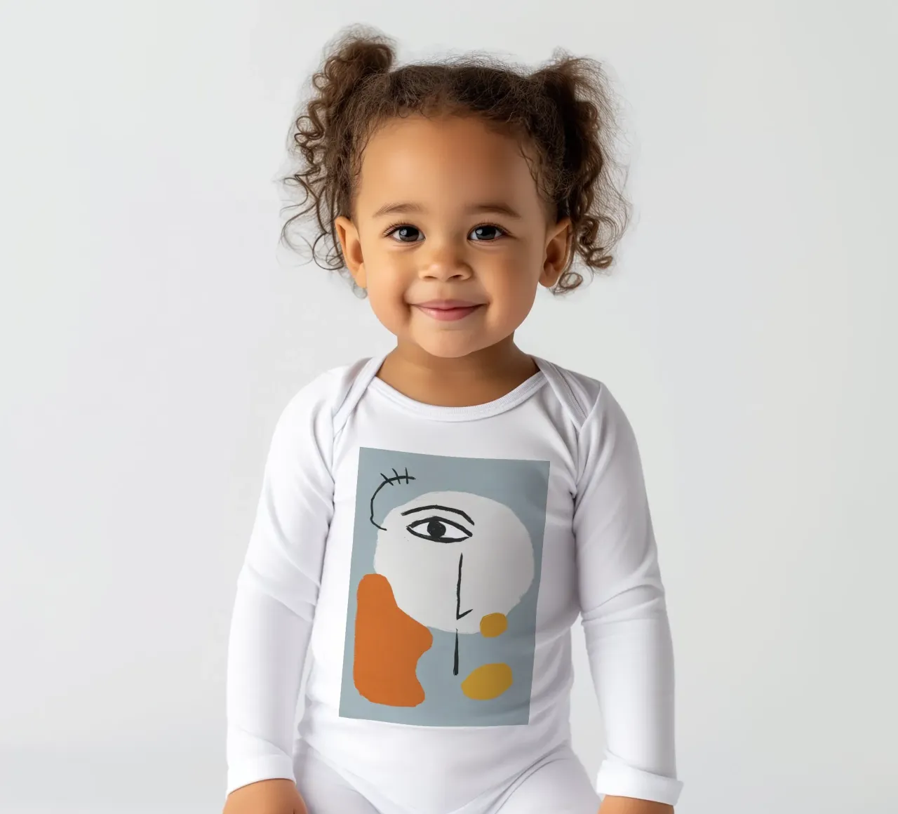 Minimalistische Visage Harmony Langarm Babybody von Veil Maya